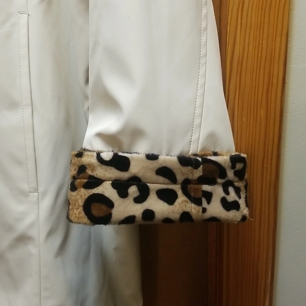 Dennis Basso Lined Coat. Size 2x.never worn..Water resistant 1 side, reversible - Picture 4 of 5